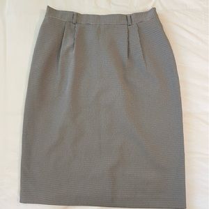 Vintage Black & White Pencil Skirt Size 14